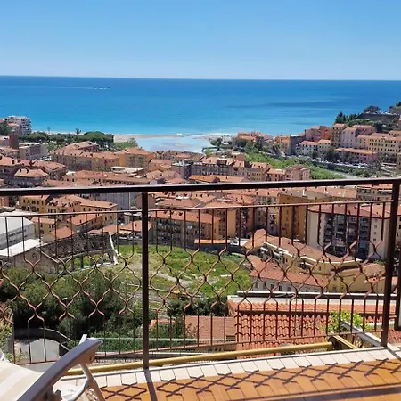 Thekeystudio, La Casa Del Mare Azzurro With Seaview *