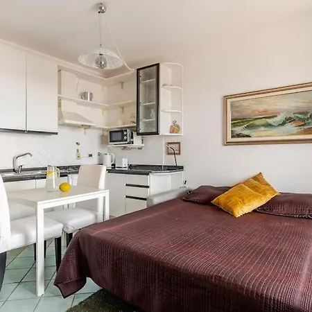 Апартаменты Thekeystudio, La Casa Del Mare Azzurro With Seaview