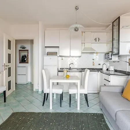 Апартаменты Thekeystudio, La Casa Del Mare Azzurro With Seaview *