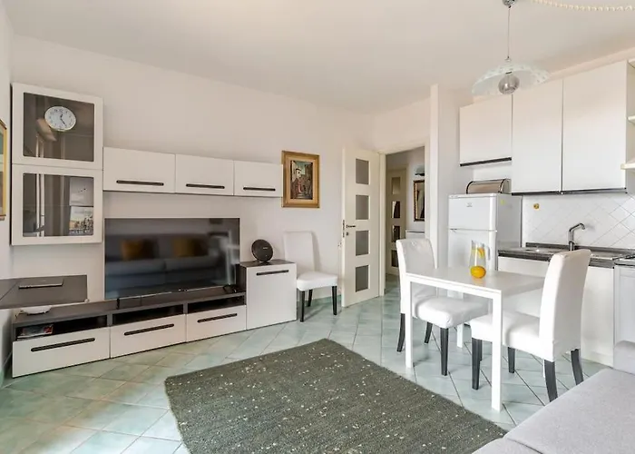 Thekeystudio, La Casa Del Mare Azzurro With Seaview * Ventimiglia