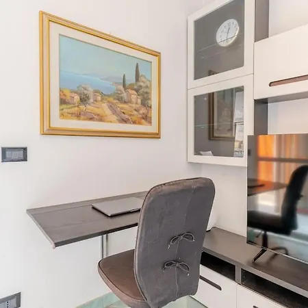 Thekeystudio, La Casa Del Mare Azzurro With Seaview * Ventimiglia